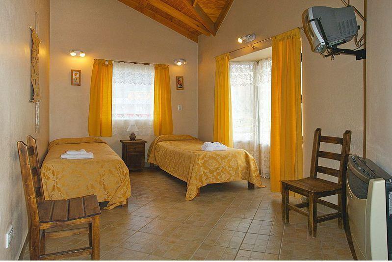 אל צ'אלטן Hotel Cumbres Nevadas מראה חיצוני תמונה