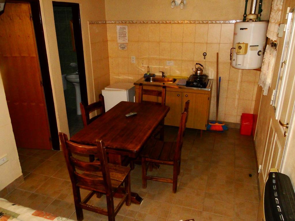 אל צ'אלטן Hotel Cumbres Nevadas מראה חיצוני תמונה
