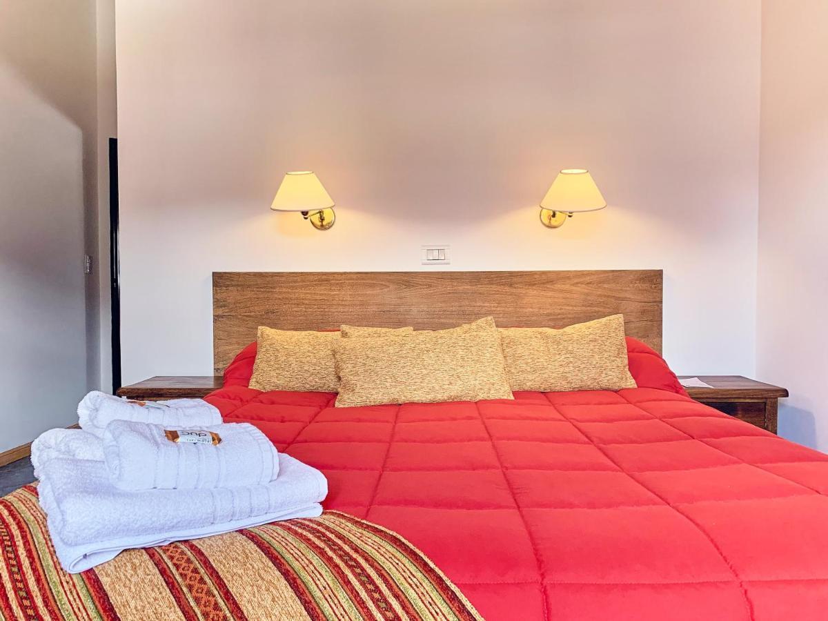 אל צ'אלטן Hotel Cumbres Nevadas מראה חיצוני תמונה